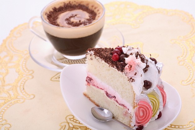 gateau et café